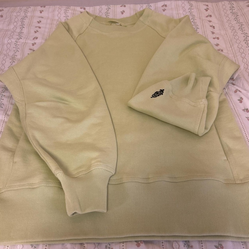 FP Movement NWOT crewneck